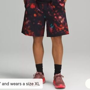 NWOT Lululemon Team Canada Relaxed-Fit Swift Short 8". Men M.